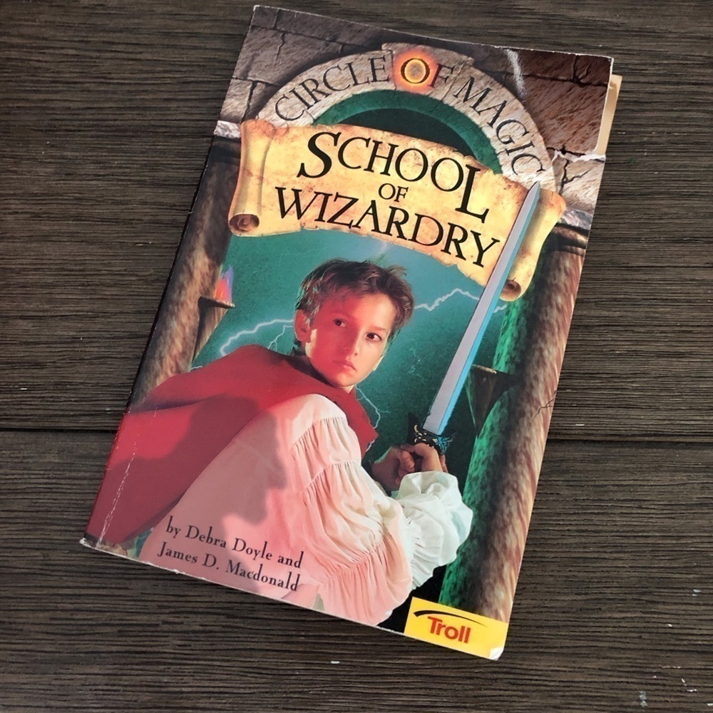 Circle of Magic, School of Wizardry by: Debra Doyle & James D. Macdonald pb book